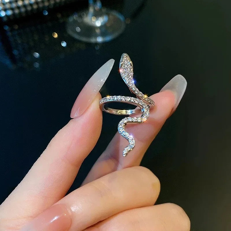 Reputation Snake Ring-Innovation